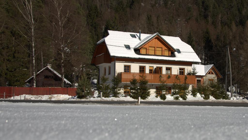 Apartment Brina Kranjska Gora Eksteriør bilde